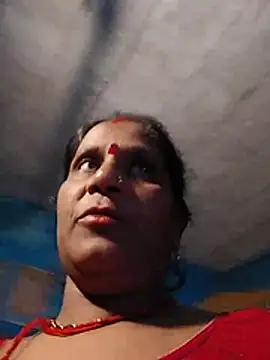 Trisha_sharmaa Adlı Modelin Web Kamerası Şovu