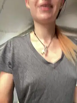 LeylaSquirtyBirty Webcam-Show