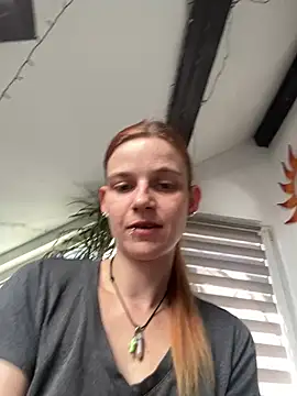 Show de LeylaSquirtyBirty na webcam