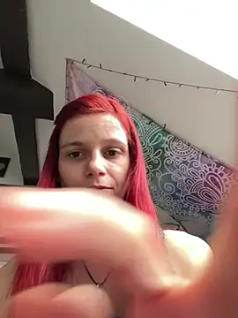LeylaSquirtyBirty: вебкам-шоу