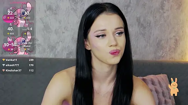 LunnaHayses' Live XXX Chat