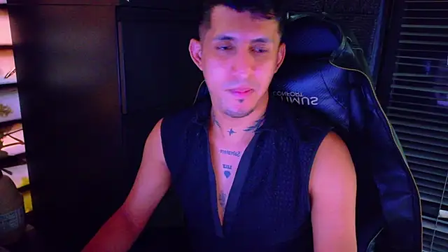 kenil_salvadorrn Webbikameraesitys