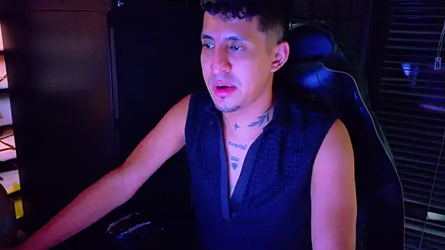 kenil_salvadorr Webcamshow