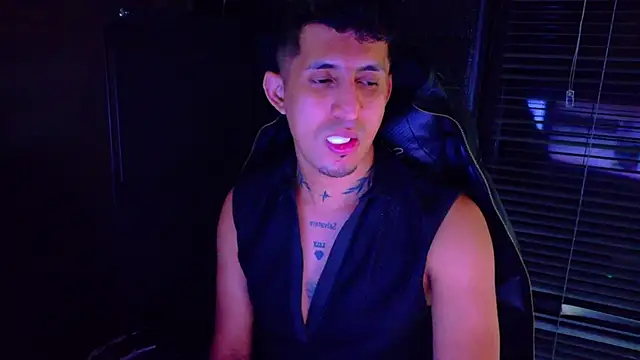 Show de kenil_salvadorr na webcam