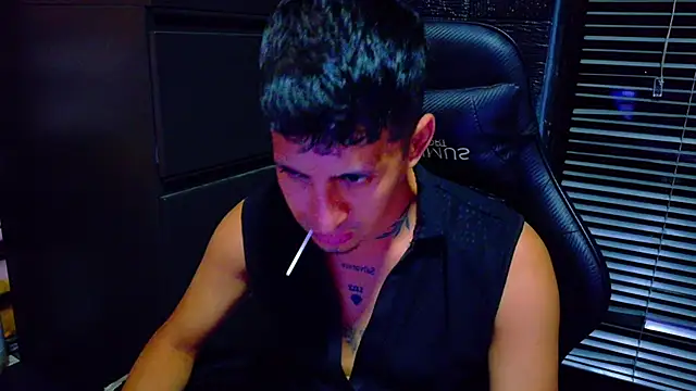 Show de webcam de kenil_salvadorr
