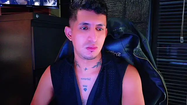 kenil_salvadorr Webcam show