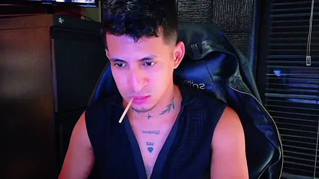 Show de webcam de kenil_salvadorr