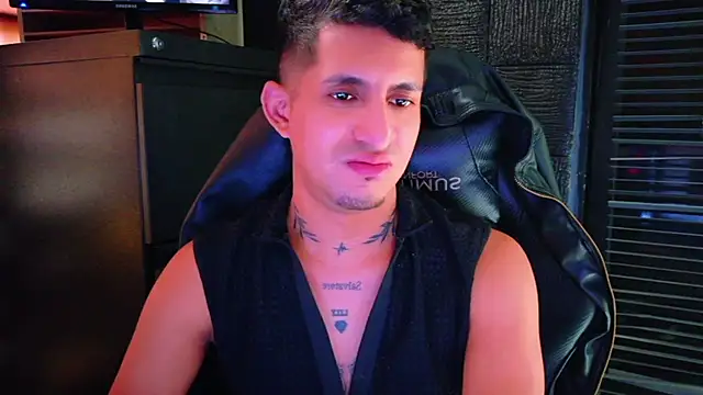 kenil_salvadorr Webcam show