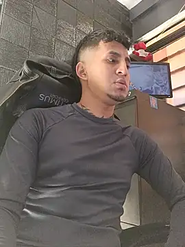 kenil_salvadorr Webcamshow