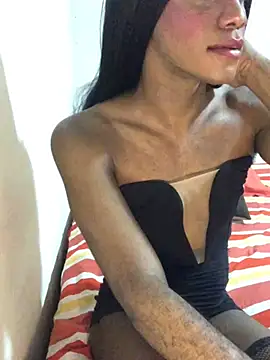 Giiada_Miller Pertunjukan Webcam