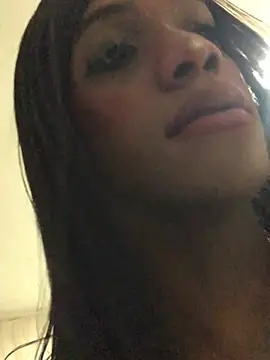 הופעת וובקאם של Giiada_Miller
