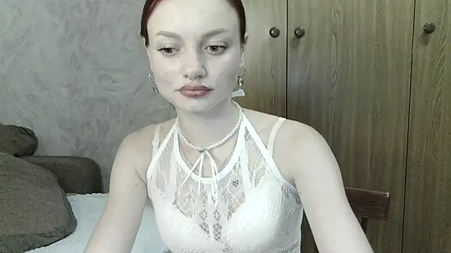 دردشة Lola_SweetGlow الجنسية المباشرة