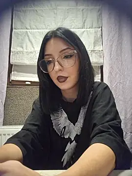 XXX chat uživo modela Aly_Alexa