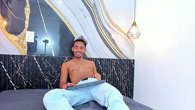 DrakeFoxx Webcam Show