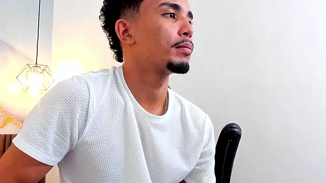 DrakeFoxx Pertunjukan Webcam