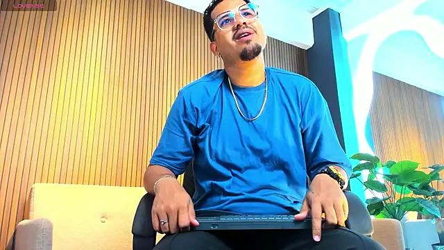 Webkamerová show vicent_black26