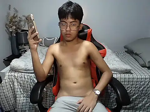 sweet_milker 网络视讯表演