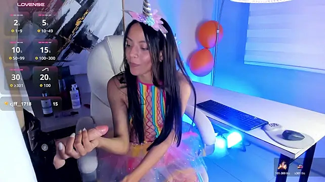 kiara_goldd's Webcam Show