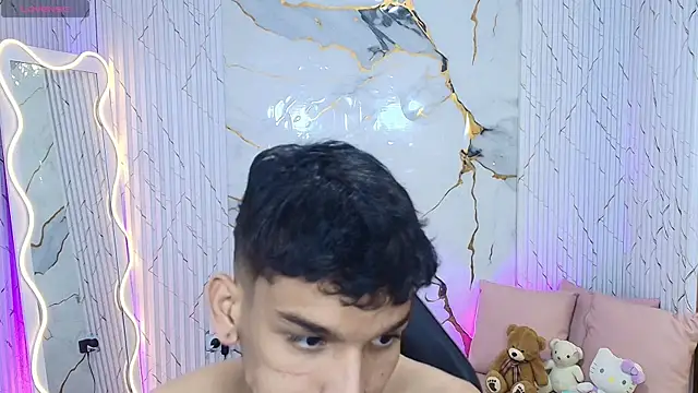 ANGELIC_TAY webcam show