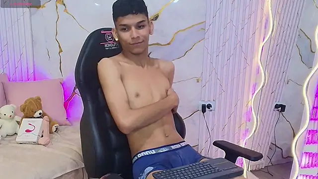 ANGELIC_TAY webcam show