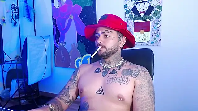 esteban_cloud Шоу с уебкамера