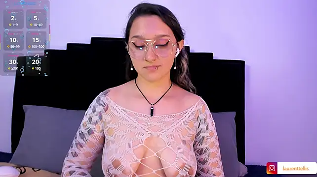 Laurent_Elis_ Live XXX Chat