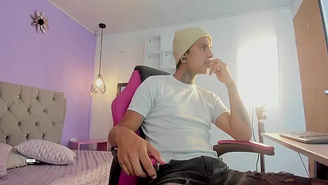 mario-leon's Webcam Show