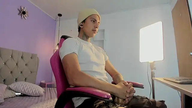 mario-leon webcam show