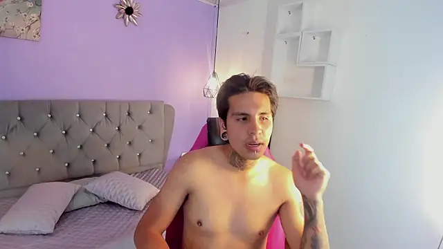 mario-leon Webcamshow