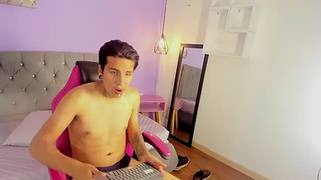 mario-leon webcam show