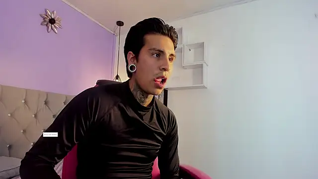 mario-leon Webcamshow