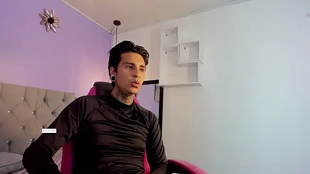 mario-leon Webcamshow