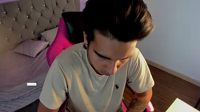 mario-leon Show Webcam
