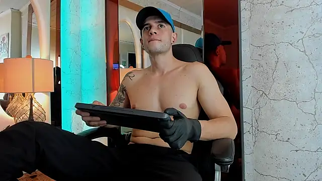 Raziel_Duskbane Webcam Show