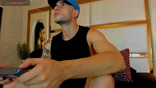 Raziel_Duskbane Webcam Show