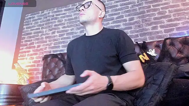 Raziel_Duskbane Adlı Modelin Web Kamerası Şovu