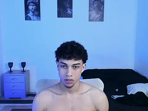 Pokazy przed kamerką – Nathan_velez