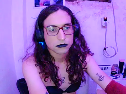 LaCuerva19 – webcam-show