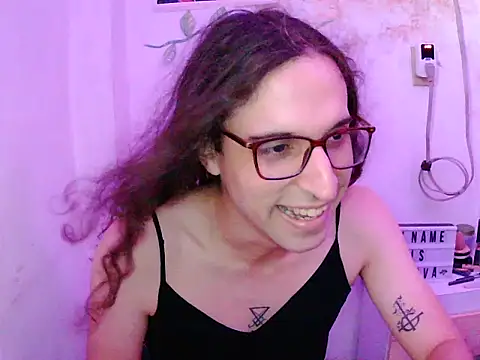 LaCuerva19 Webcam-Show