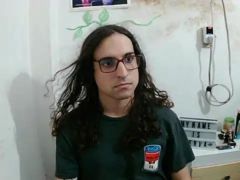 LaCuerva19 Show in webcam