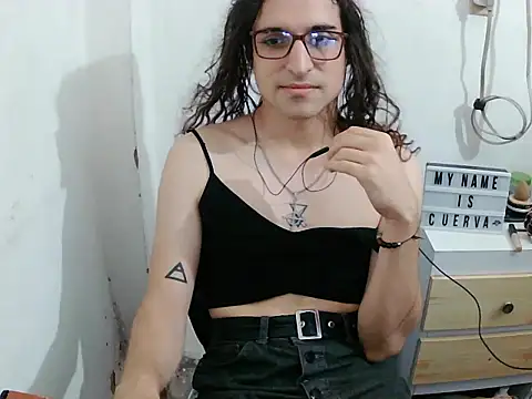 LaCuerva19 webcam show
