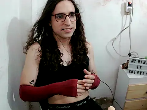 LaCuerva19 Webcam-Show