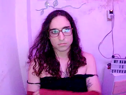 LaCuerva19 Show in webcam