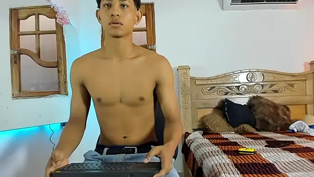 הופעת וובקאם של nedye_rouss