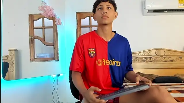 Вебкам-шоу nedye_rouss