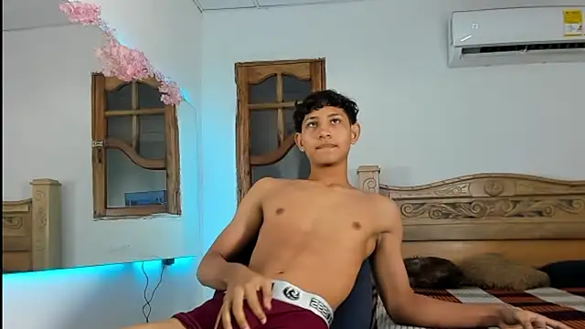 nedye_rouss: вебкам-шоу