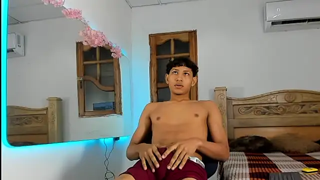 הופעת וובקאם של nedye_rouss
