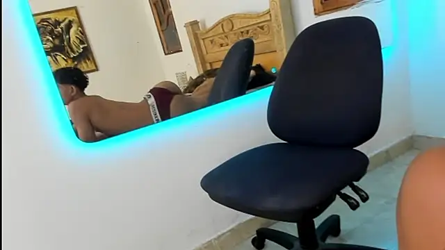 הופעת וובקאם של nedye_rouss