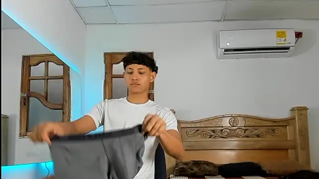 Show de webcam de nedye_rouss