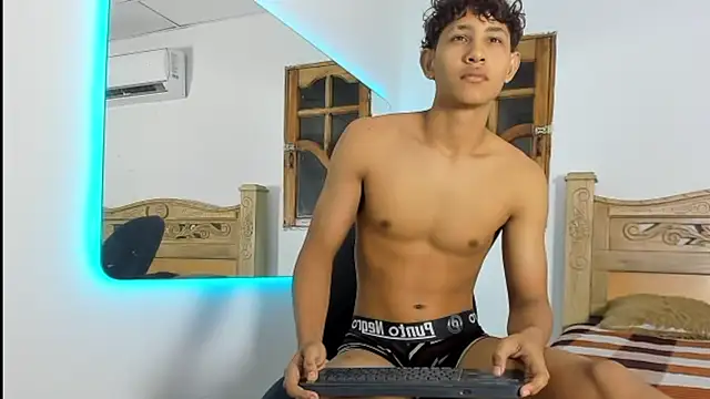 nedye_rouss Webcamshow